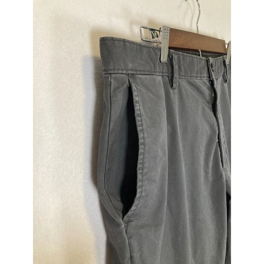 Classic Banana Republic Men 36x30 Charcoal Grey Athletic Fit Stretch Chino Pants